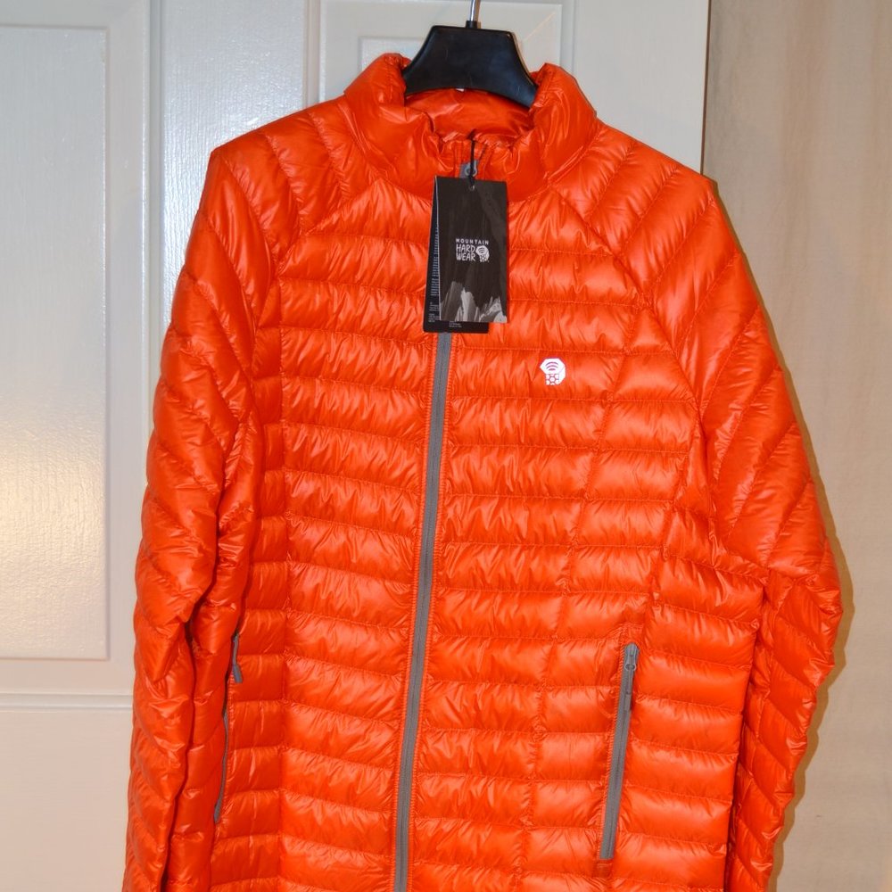(sold) Mountain Hardwear Lake Warren jacket L NWT